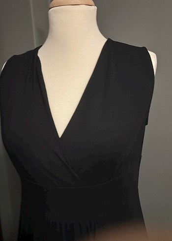 Siyah V Yakalı Midi  Elbise - Görsel 4