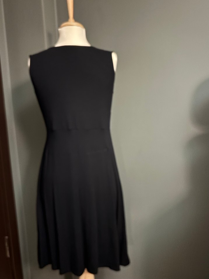 Siyah V Yakalı Midi  Elbise - Görsel 2