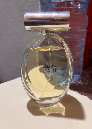Calvin Klein ürünü