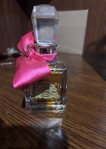 Juicy Couture ürünü
