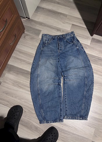 Urban Outfitters ürünü