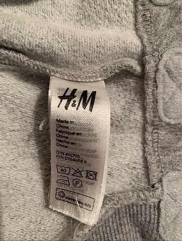  Beden H&M köpek montu