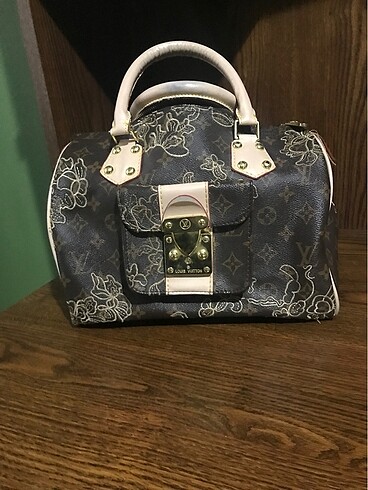 Louis Vuitton Louis vuitton kol çantası