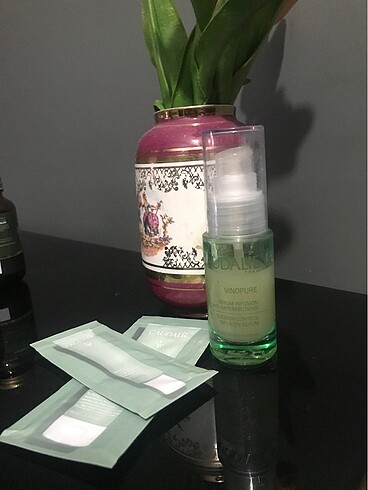Caudalie serum