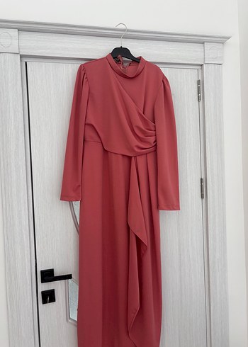 Tesettür pembe elbise