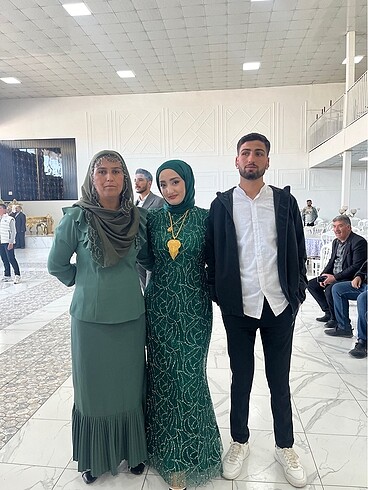 42 Beden yeşil Renk Abiye