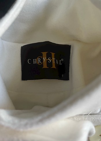 Düğmeli Beyaz Midi Kaban - Görsel 3