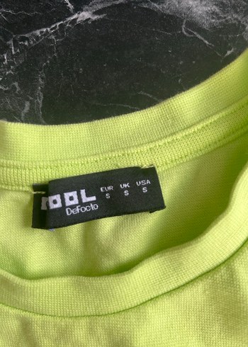 Yeşil Baskılı Kısa Kollu Mini Tişört - Görsel 2