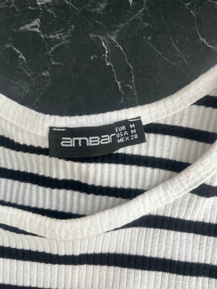 Çizgili Yüksek Yakalı Kadın crop Atlet - Görsel 2