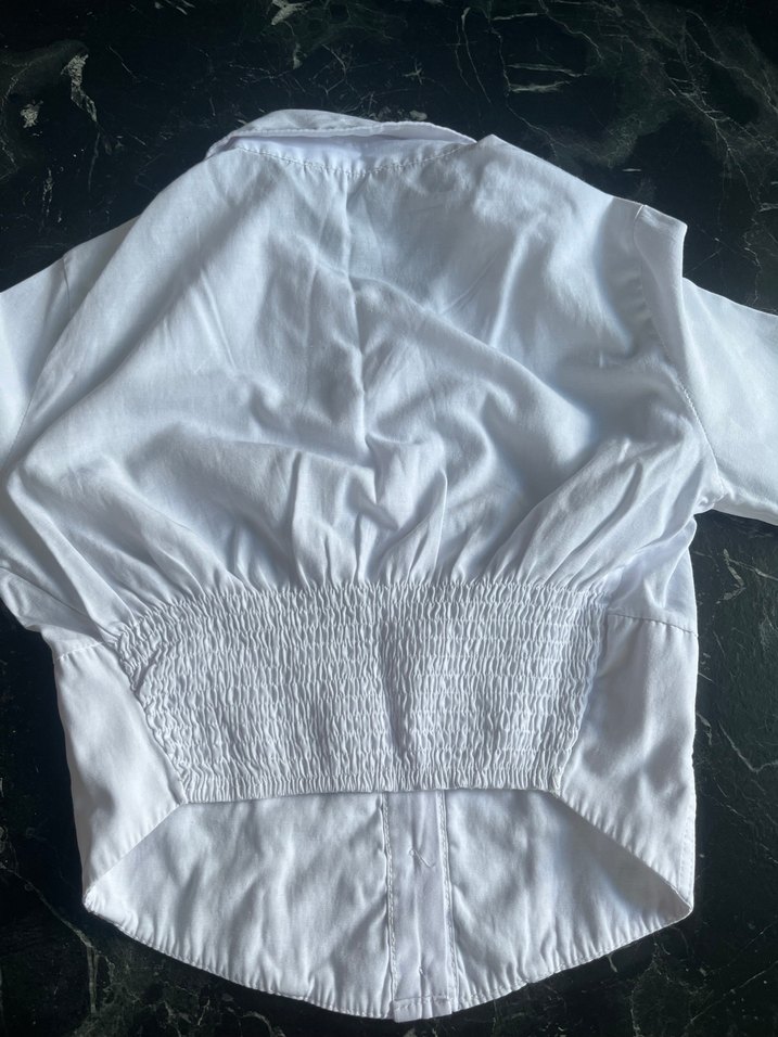 Düğmeli Beyaz Keten Kadın Gömlek - Görsel 2