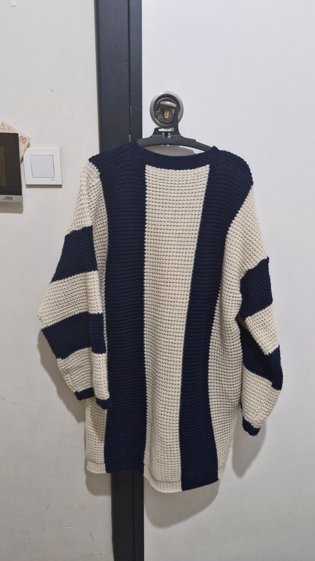 Lacivert Beyaz Çizgili Örgü Kadın Kazak - Görsel 2