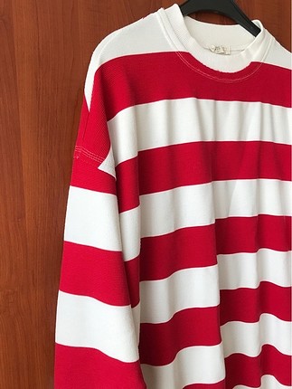 oversize sweatshirt