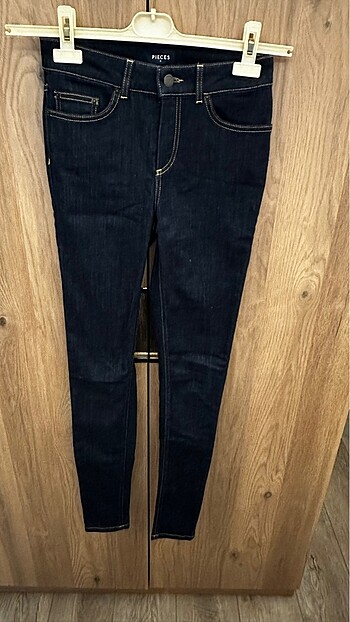 Pieces marka sarı dikişli jean