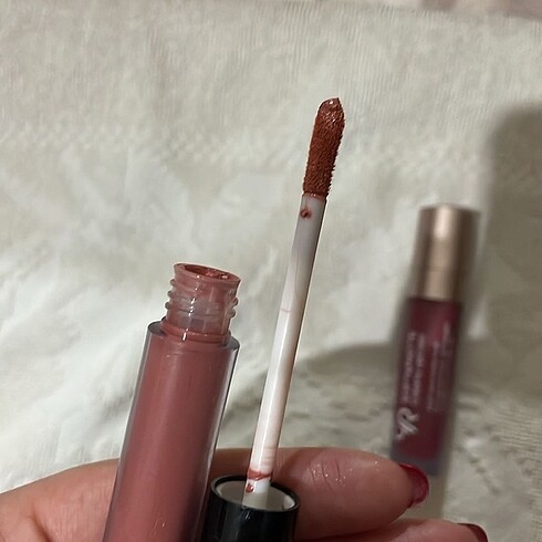 Essence Likit ruj