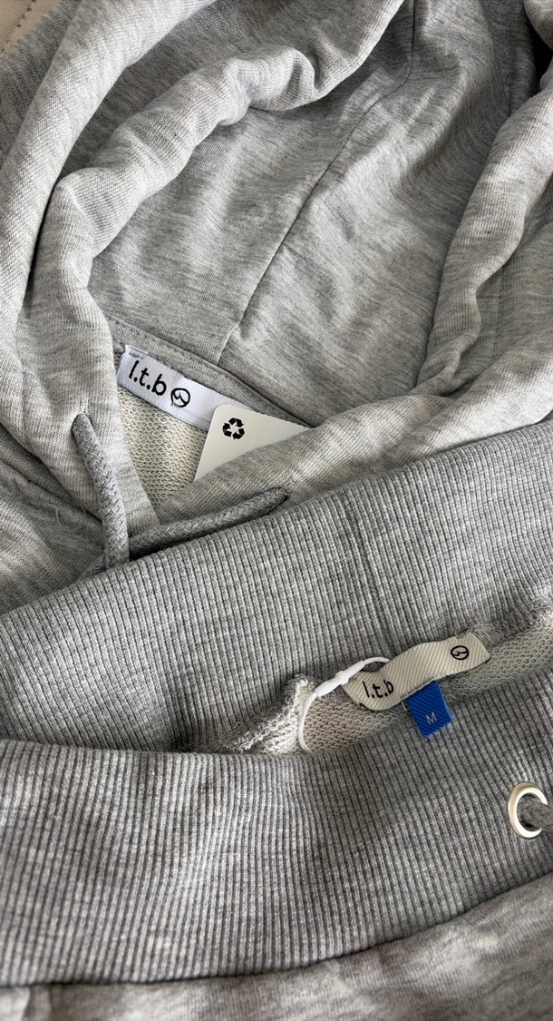 Gri Kapüşonlu Kadın Sweatshirt-Eşofman takım - Görsel 5