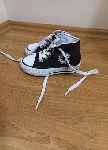 22 Beden Converse bebek ayakkabı