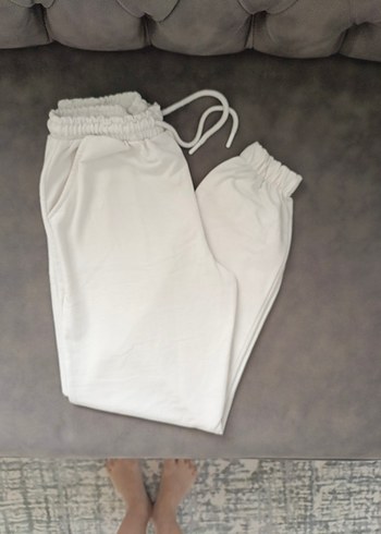 Fulla Moda Kadın Beyaz Pamuklu Rahat Kesim Eşofman Altı