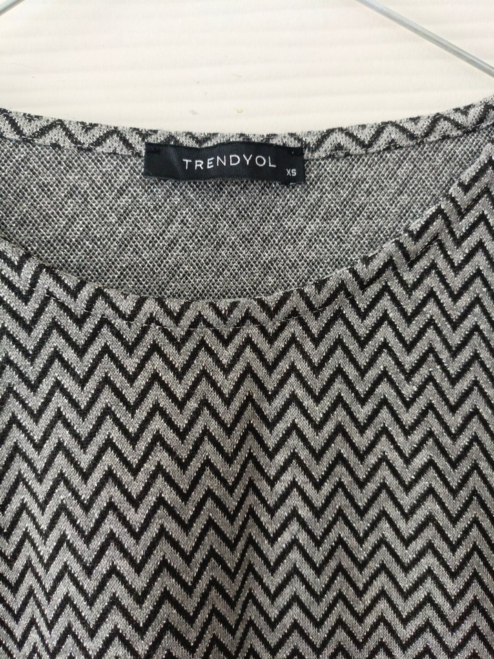 Trendyol Kadın Crop Uzun Kollu Bluz - Görsel 3