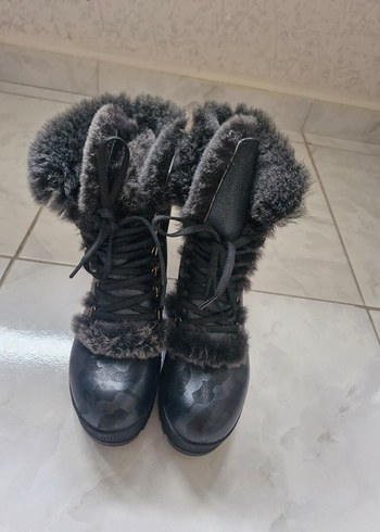 Moncler Kürk Detaylı Siyah Kamuflaj Platform Topuklu Kadın Bot