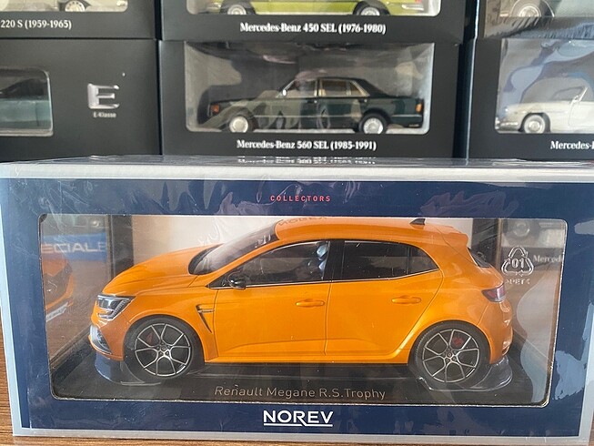 RENAULT MEGANE RS TROPHY 1:18 ÖLÇEK NOREV - HOBİ MODEL06