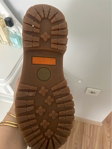 Kinetix Unisex bot