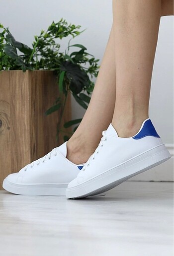 Adidas Spor Ayakkabı