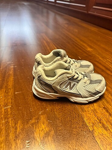 26 Beden New balance unisex çocuk 530