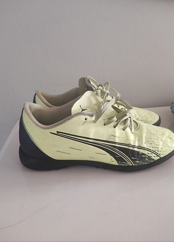 Puma ultra play halı saha krampon 