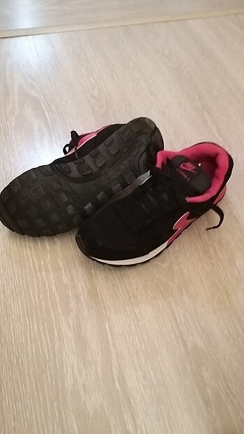 Nike Orijinal 38 numara Nike Kadın Spor Ayakkabı