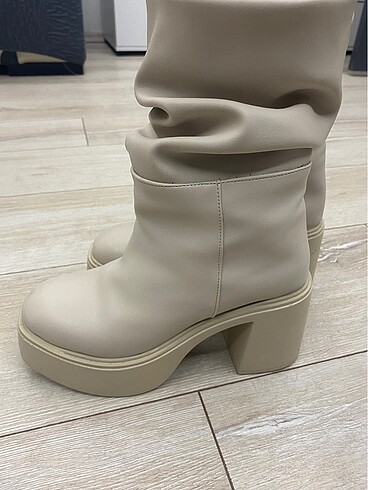Bershka 1 defa giyildi