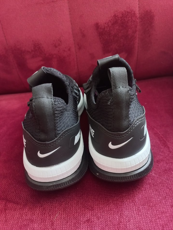 Nike Siyah Erkek Ayakkabı Bağcığı - Görsel 3