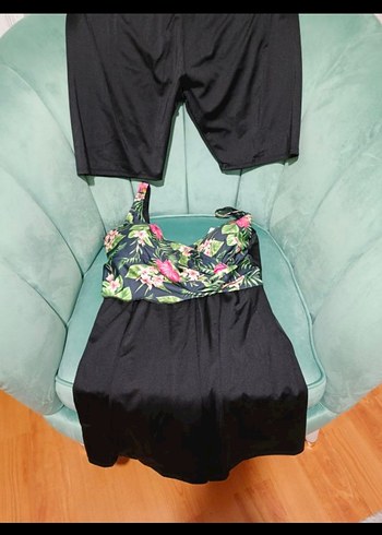 Çiçek Desenli şortlu elbise mayo - Görsel 4