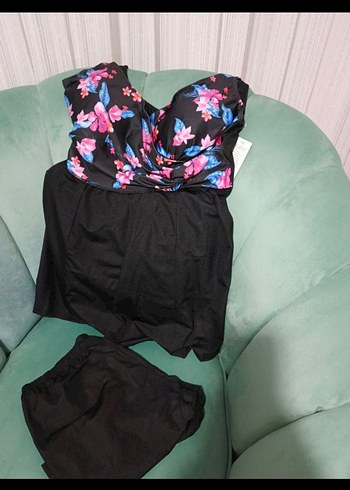 Çiçek Desenli şortlu elbise mayo - Görsel 4