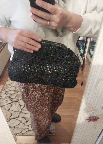 Boncuk İşlemeli Siyah Örgü Kadın Portföy Çanta - Görsel 8