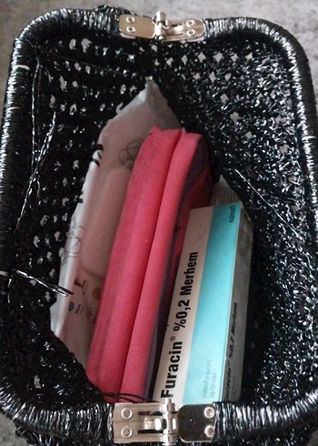 Boncuk İşlemeli Siyah Örgü Kadın Portföy Çanta - Görsel 9