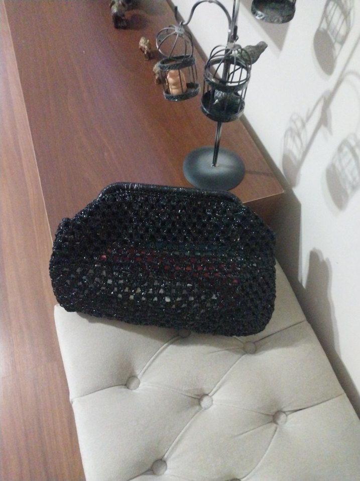 Boncuk İşlemeli Siyah Örgü Kadın Portföy Çanta - Görsel 3