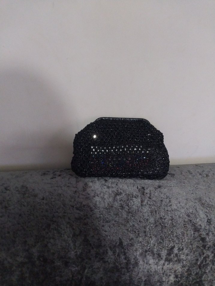 Boncuk İşlemeli Siyah Örgü Kadın Portföy Çanta - Görsel 4