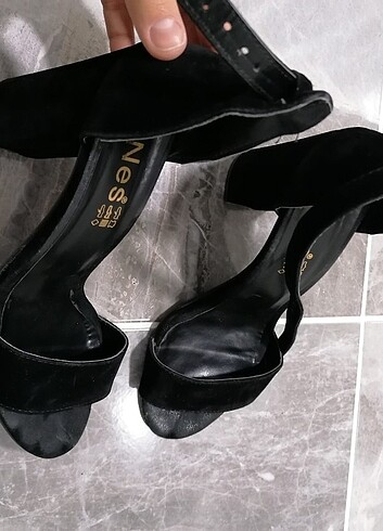 36 Beden Siyah topuklu ayakkabı 