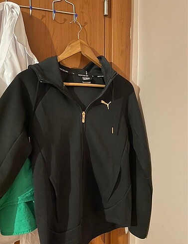 PUMA HIRKA
