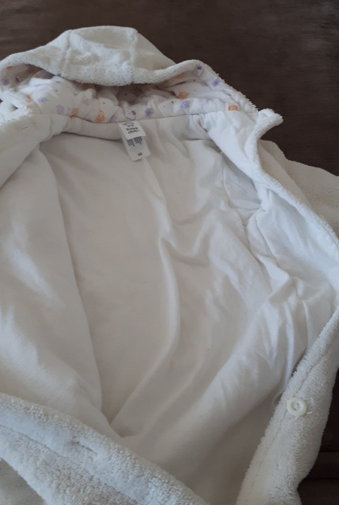 Kapüşonlu Beyaz Nakışlı Bebek Tulumu - Görsel 4