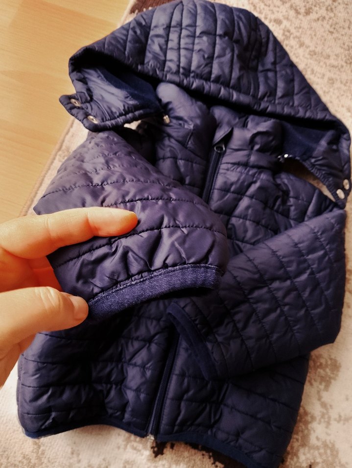 Erkek Çocuk Gri Fermuarlı Ceket 1 yaş uygun 
temiz defosuz - Görsel 2