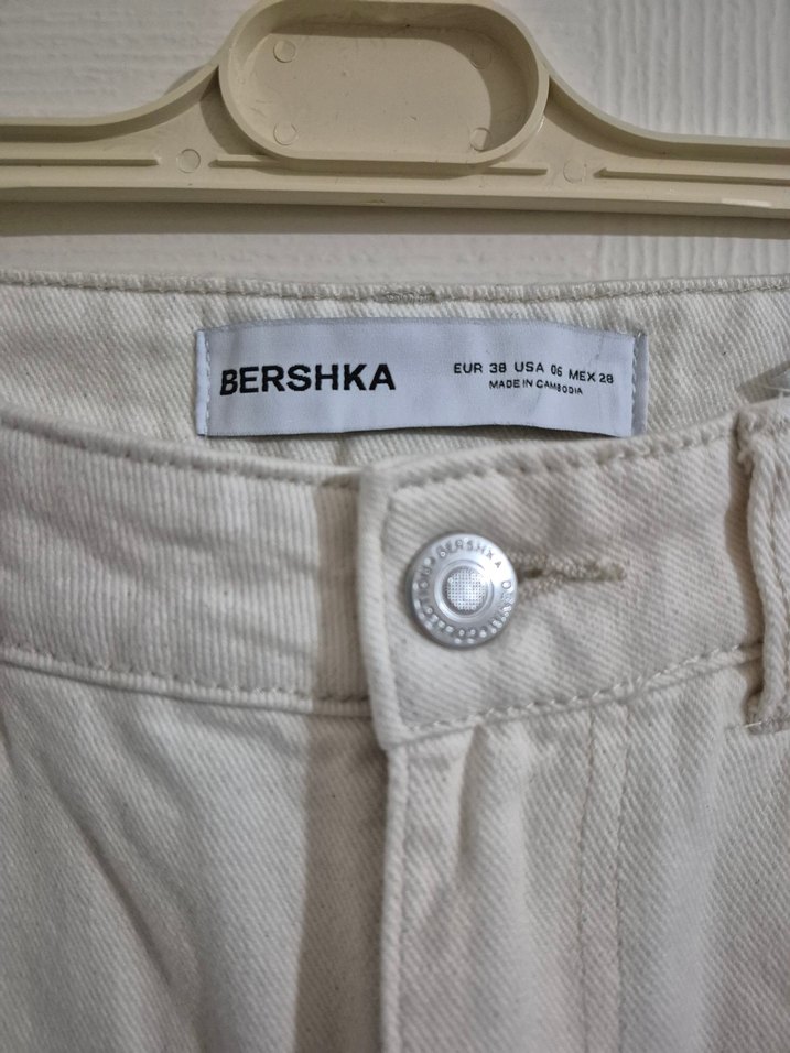 Bershka Straight Fit Jean - Görsel 3