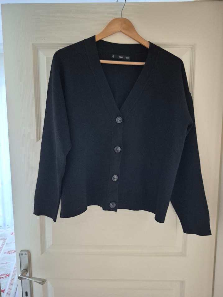 Mango V Yaka Hırka - Görsel 3