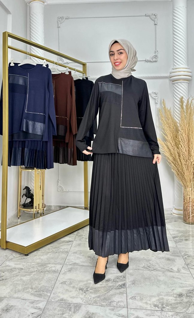 Uzun Siyah Piliseli Kadın Elbise - Görsel 2