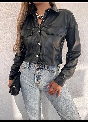 Zara model kadın deri ceket , gömlek 