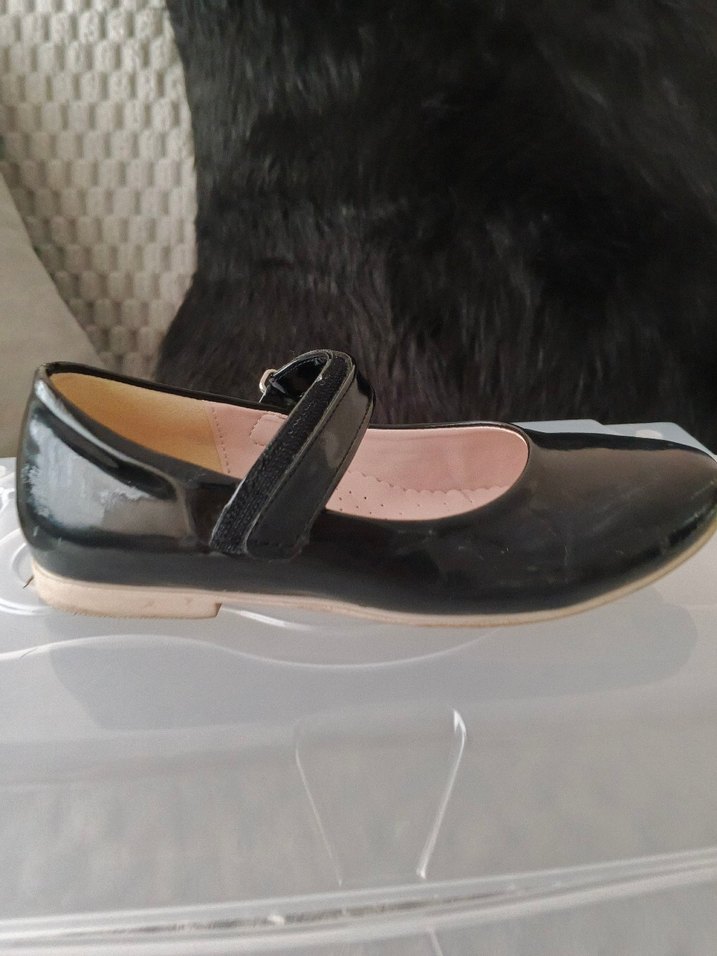 Kız Çocuk Siyah Tokalı Babet Ayakkabı - Görsel 2