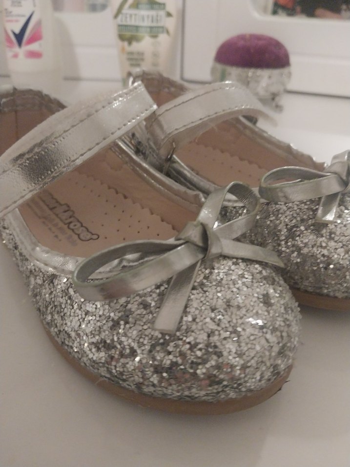 Kız Çocuk Gri Simli Babet Ayakkabı - Görsel 2