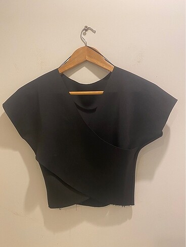 Kruvaze Crop