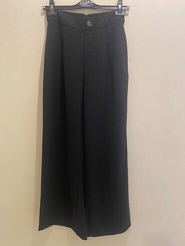Stradivarius STRADIVARIUS Kumaş Pantolon