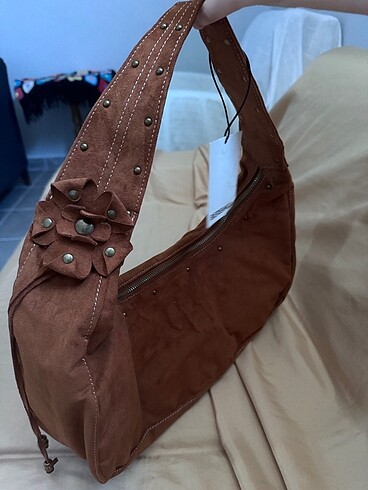 bershka suet çanta